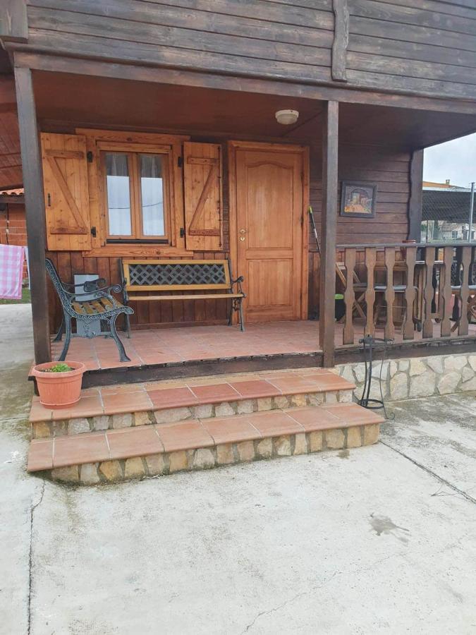 Cabana De Madera Especial Y Acogedora Cardenete Exteriör bild