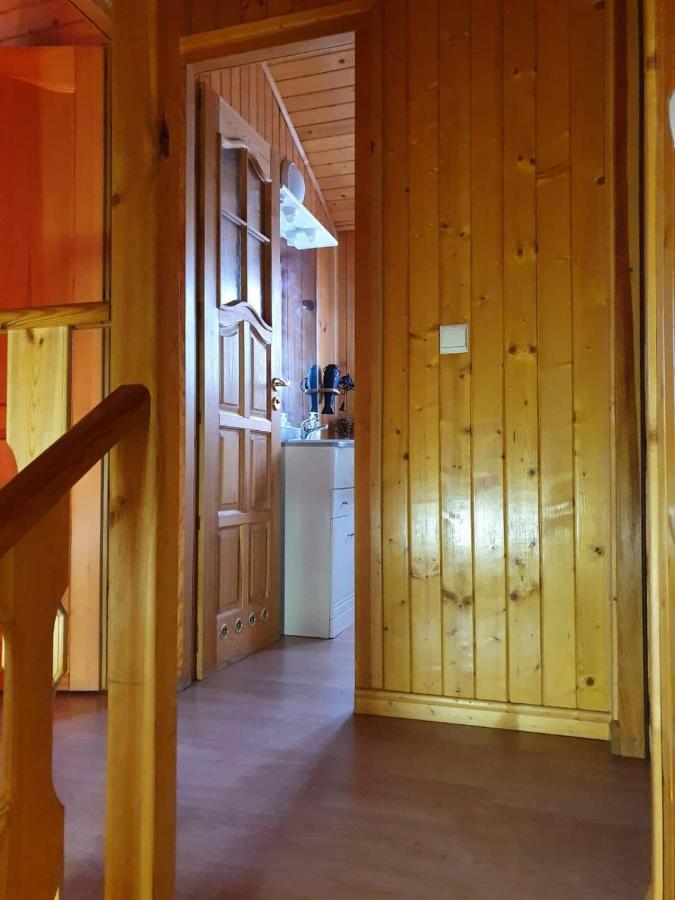 Cabana De Madera Especial Y Acogedora Cardenete Exteriör bild